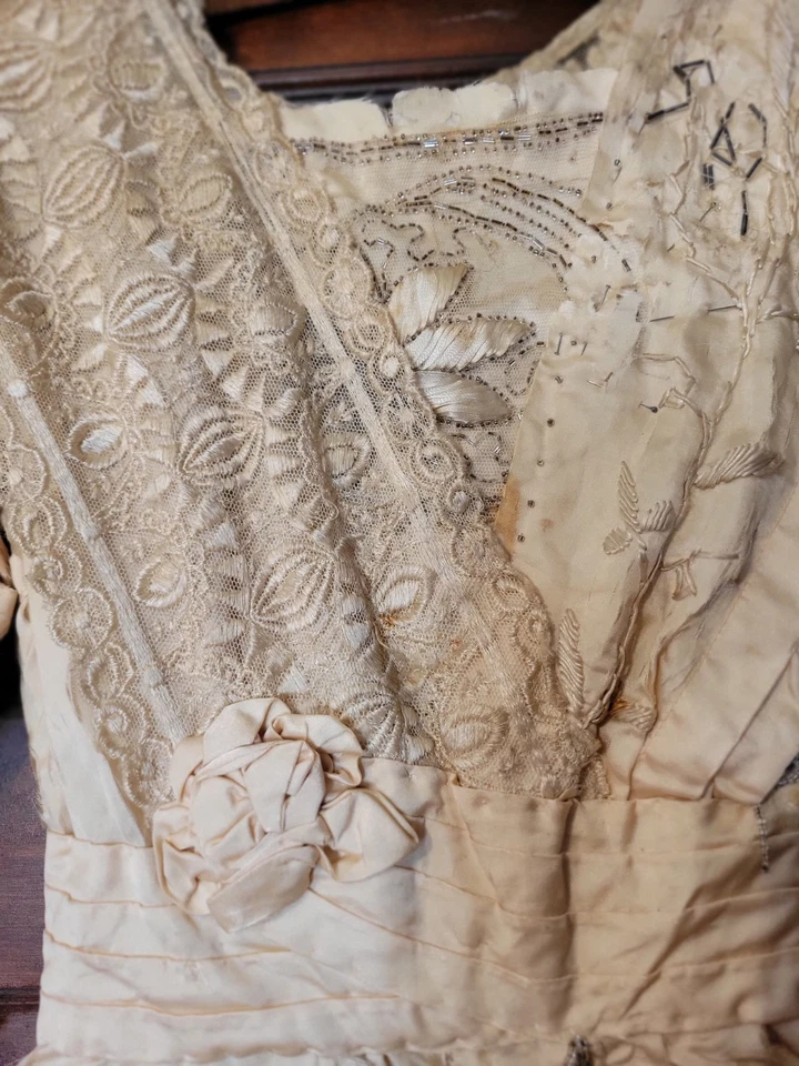 Edwardian Victorian Antique Beaded Womens Gown Dress - Image 3 of 4