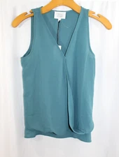 NWT Olive and Oak Womens True Teal Sleeveless Surplice Blouse XS