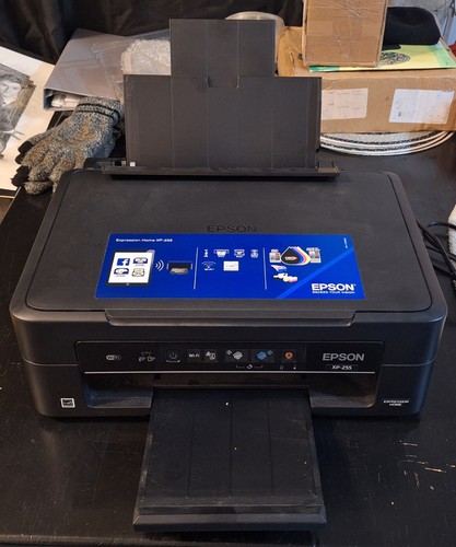 Epson XP-255 A4 Inkjet Wireless Multifunctional Printer Scanner - Does not print