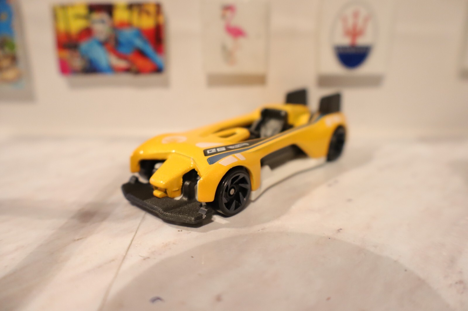 ✅ HOT WHEELS HW GREEN SPEED ELECTRO SILHOUETTE NEW FOR 2019 ~ YELLOW