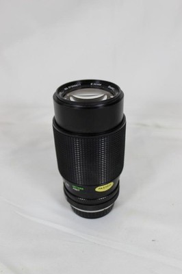 Vivitar 55mm 75-200mm f3.5-4.5 Macro Focusing Zoom Lens, Pentax Mount