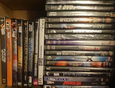 27 DVD Paket Sammlung Sci Fi (Speed Racer, Avengers Grimm 2, American Warships)