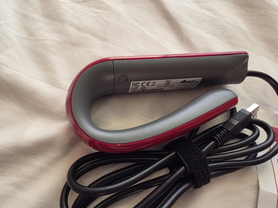 XYZ Printing Handheld Full Color High Precision 3D Modeling Scanner 3SH10 - Image 4 of 4