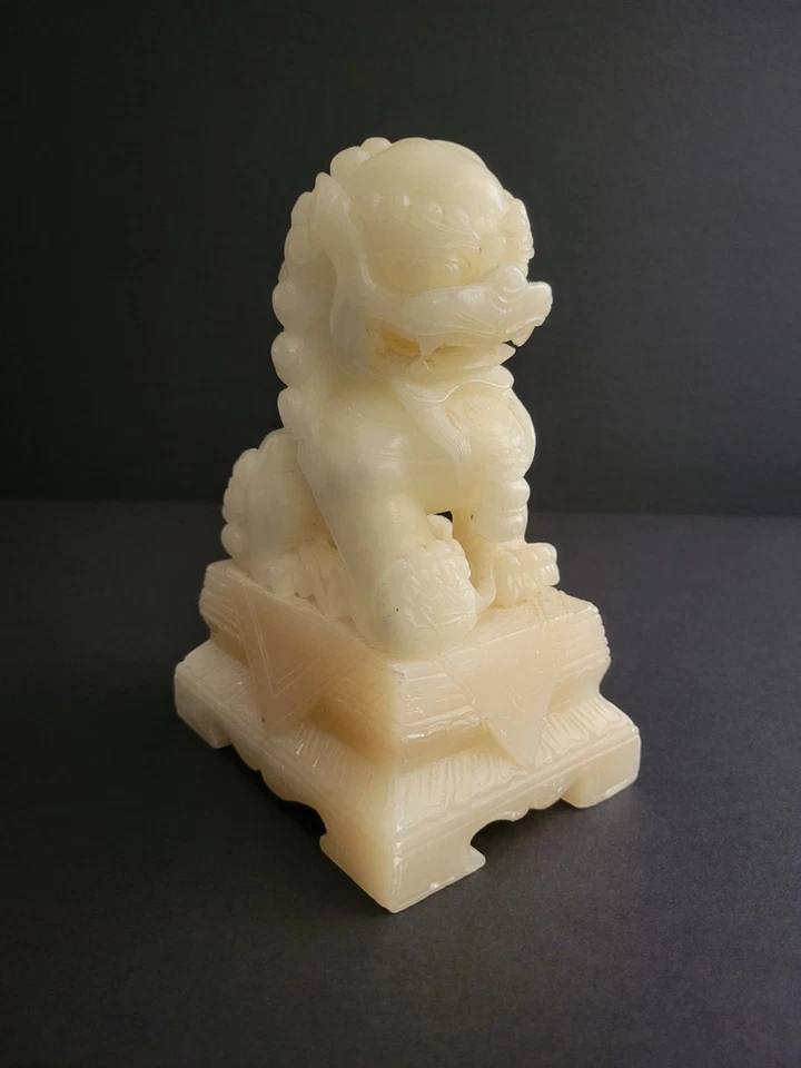 Vintage- Chinese Hand Carved Foo Dog Guardian Soapstone Statue Sculpture, Large  - Image 2 of 4