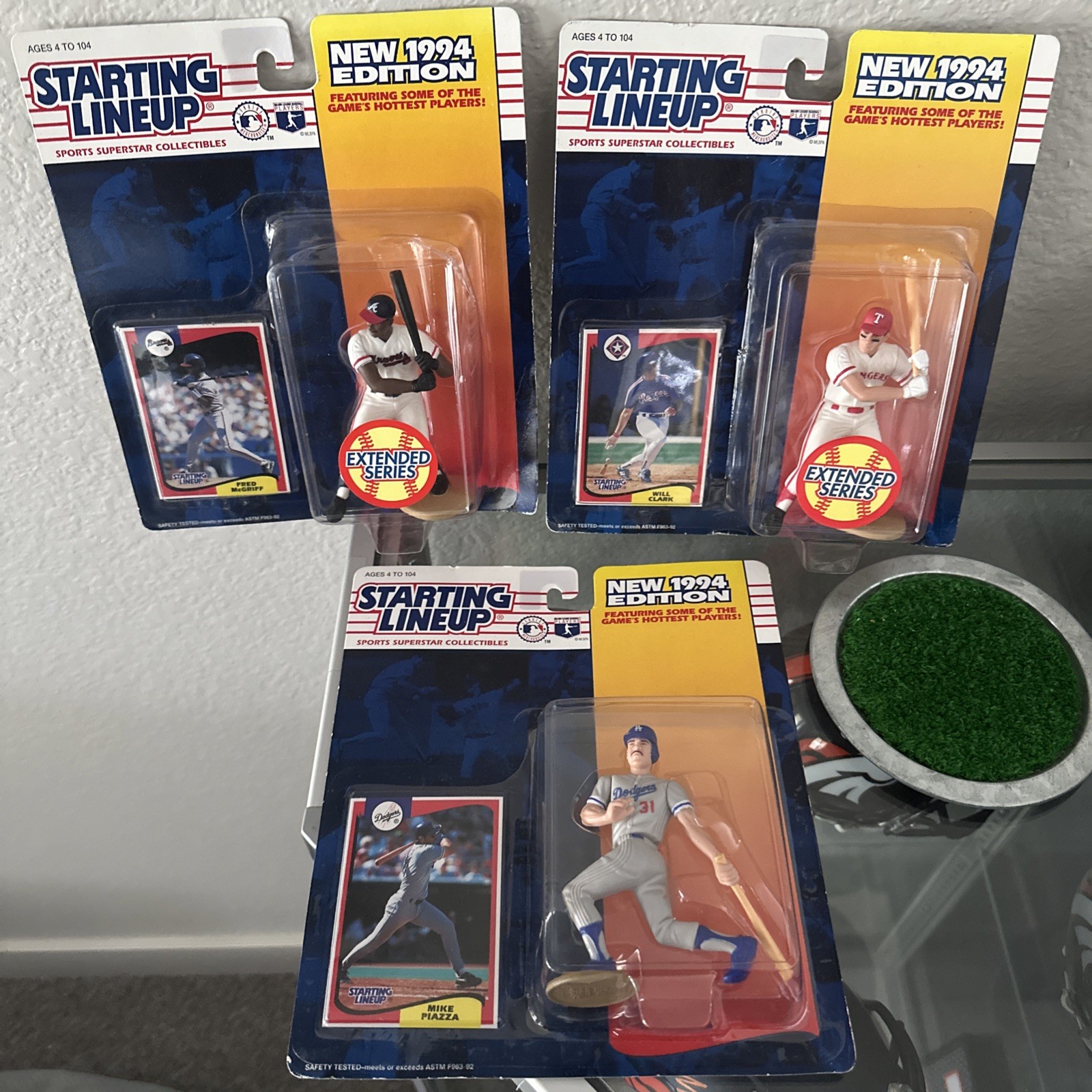 Starting Lineup New 1994 Edition MLB Figurine Lot of 3 Piazza McGriff Will Clark