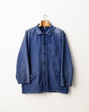 Vintage 70s Faded and Repaired Chore Jacket in faded indigo cotton - Size Large