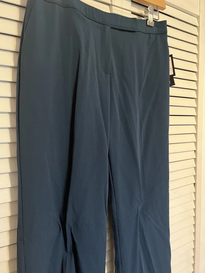 Pantalones pequeños NORTON MCNAUGHTON para mujer talla 10P 10 NUEVOS $44 elásticos rectos Foto 2 de 4