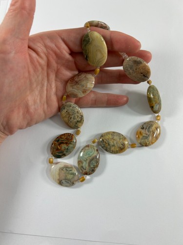 Conjunto de pendientes colgantes de collar de piedras preciosas ovaladas pulidas con cuentas tonos tierra 19" - Imagen 11 de 11