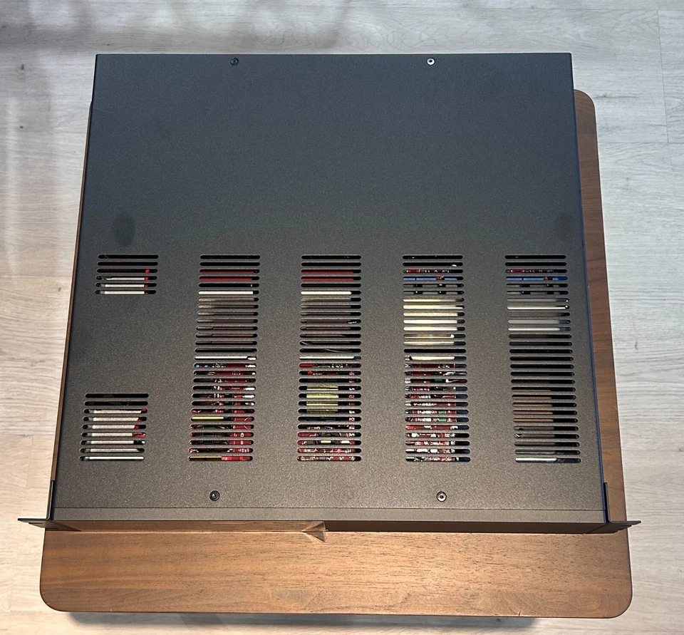 ANTHEM MDX-16  16CH POWER AMPLIFIER - Image 4 of 4