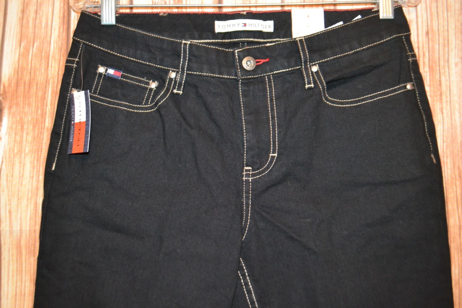 NWT Tommy Hilfiger Women's Stretch Cropped Black Denim Jeans Sz 6 thumbnail 5