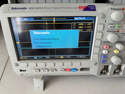 TEKTRONIX MSO2014 MIXED SIGNAL OSCILLOSCOPE MSO 100MHZ 1GS/S w/ 2 