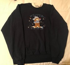 Women Vintage Pullover Sweatshirt with Bear engraved on front