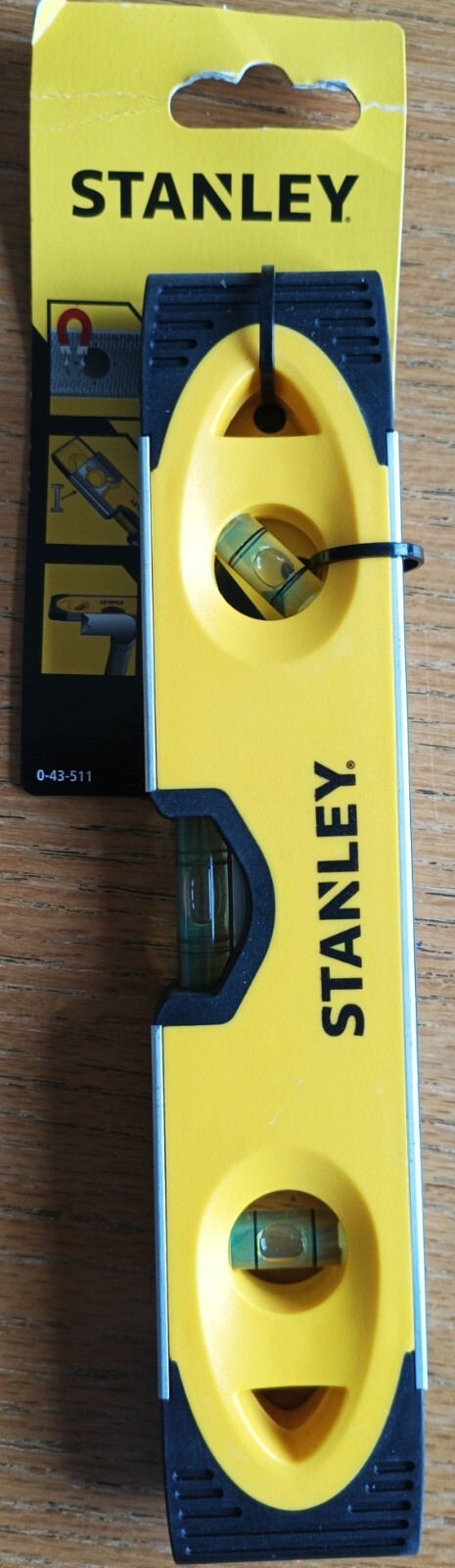 Stanley Spirit level Magnetic Shock proof Torpedo Level 230mm 23cm 9"" 0-43-511
