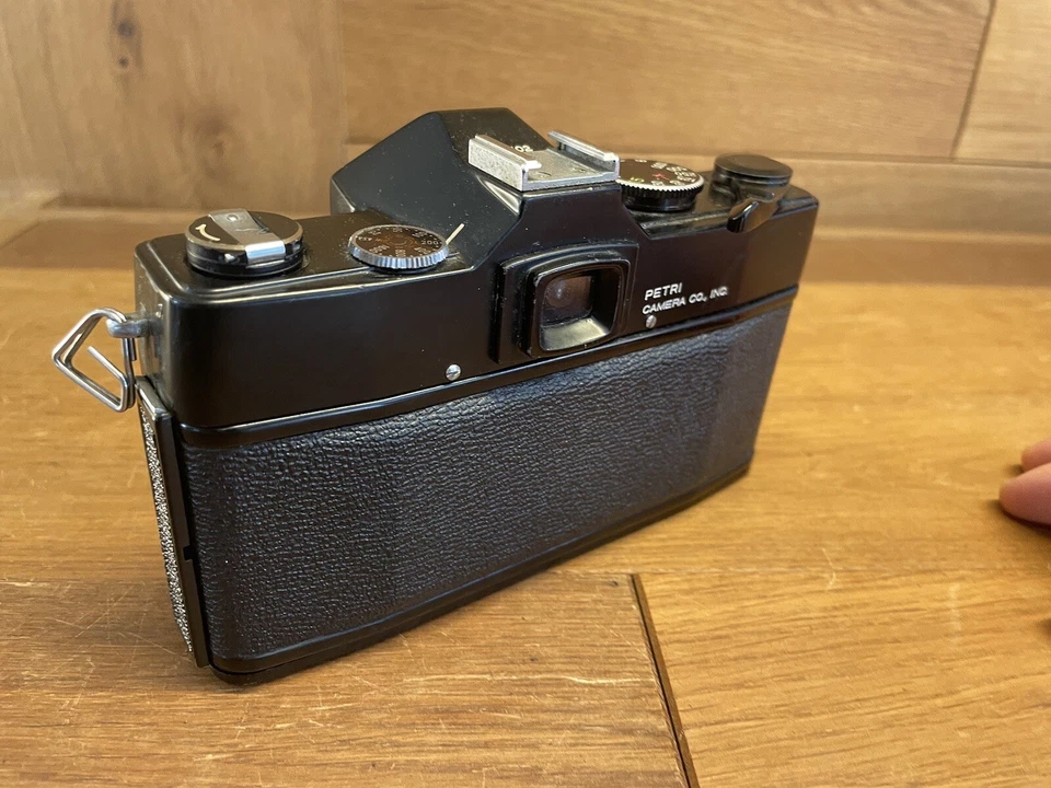 *Raro cuerpo de cámara fotográfica negra: tal cual* Petri FT SLR 35 mm de Japón #V5-1C Foto 4 de 4