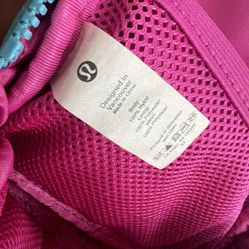 Lululemon Everywhere Belt Bag Sonic Pink / Cacao / Black Rare Color - Picture 5 of 7