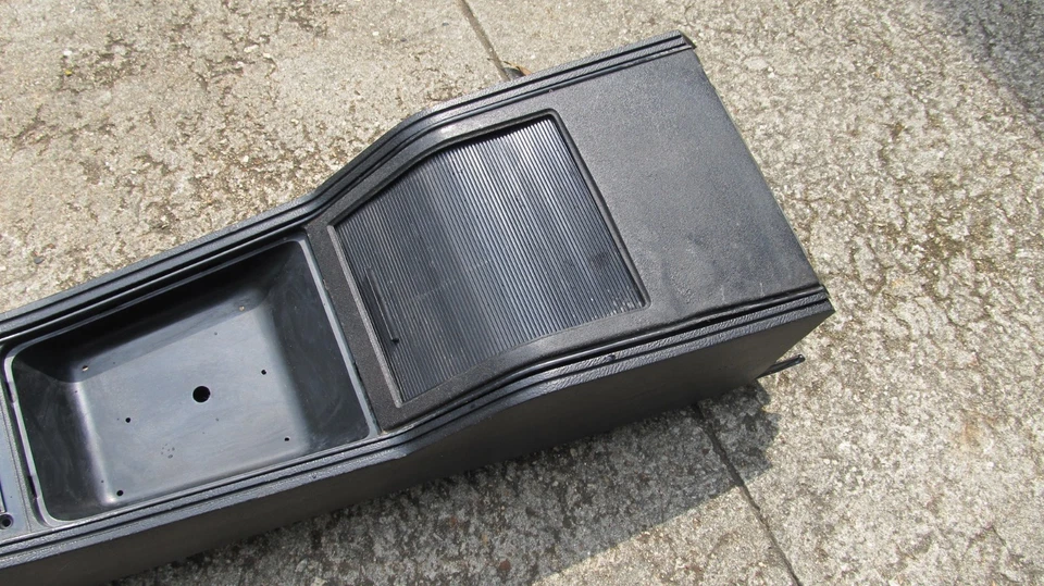 1973 -1977 OLDSMOBILE 442 CUTLASS SALON SUPREME FLOOR CONSOLE BLACK #2 - Imagem 2 de 4