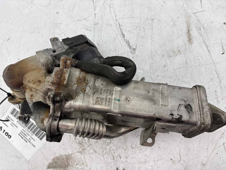 2014 - 2018 BMW 328d F30 EGR Engine Exhaust Cooler Valve OEM - Image 3 of 4