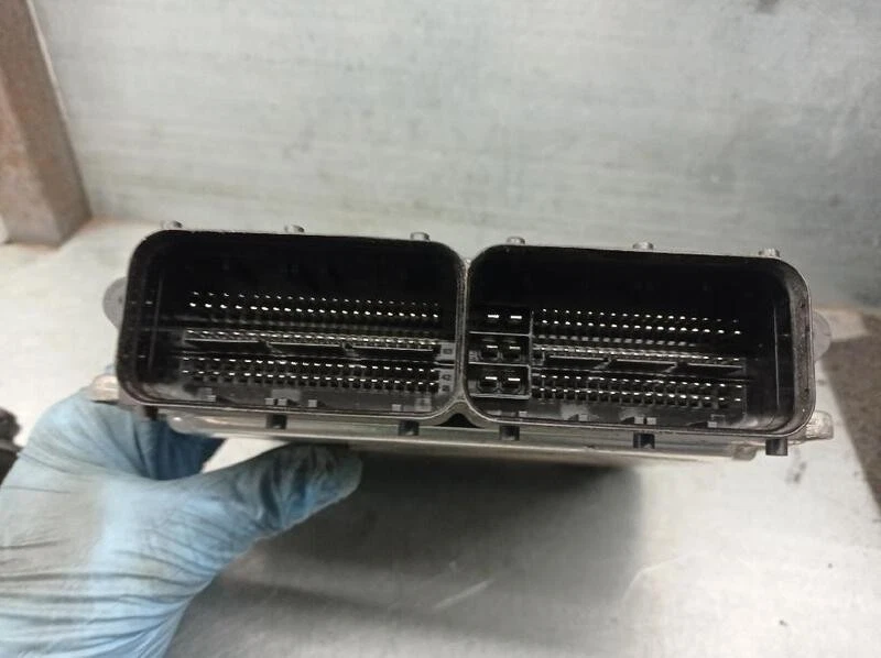 04L907309R centralita motor uce para SKODA SUPERB III (3V3) 2.0 TDI 2015 5372698 - Immagine 3 di 4