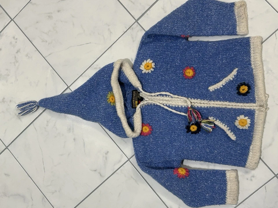 Suéter con Capucha Hecho a Mano Ecuador Prendas de Punto Azul Lana Algodón Borla Floral Juvenil S Foto 2 de 4