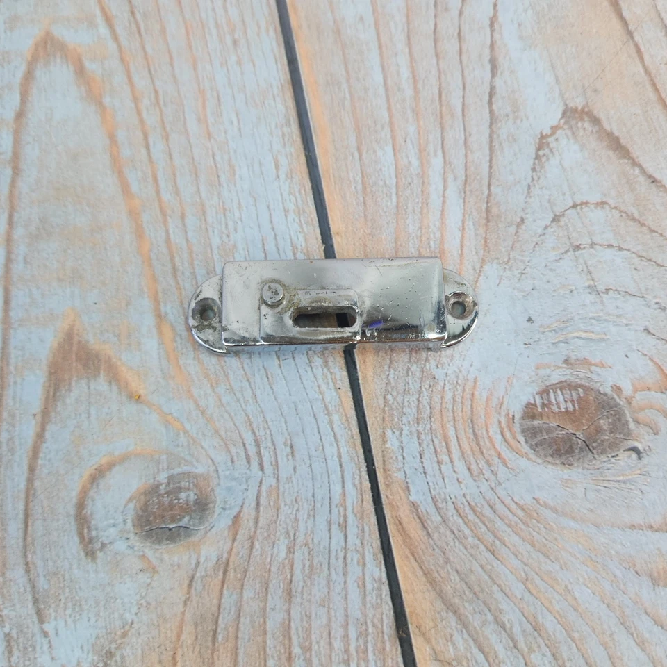 Jaguar XK150 420 LH Driver Quarter Window Light Catch Assembly Latch 3pc Chrome - Image 3 of 4