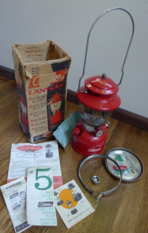 Coleman Lantern 200A Red Single Mantle with Accessory Safe 12/ 1964 in Box
