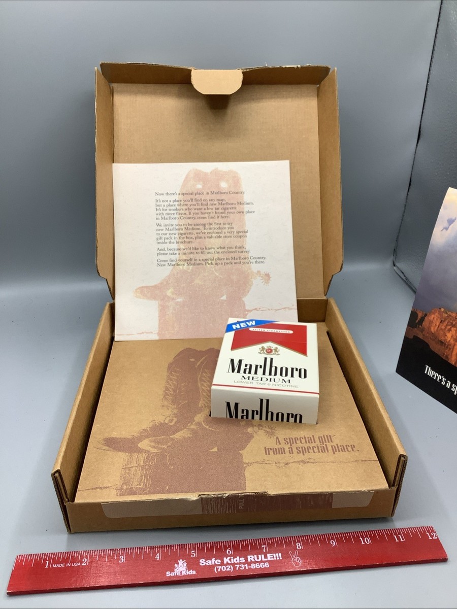 1991 Advertising Marlboro Oversize Flip Top Box Display / Promo