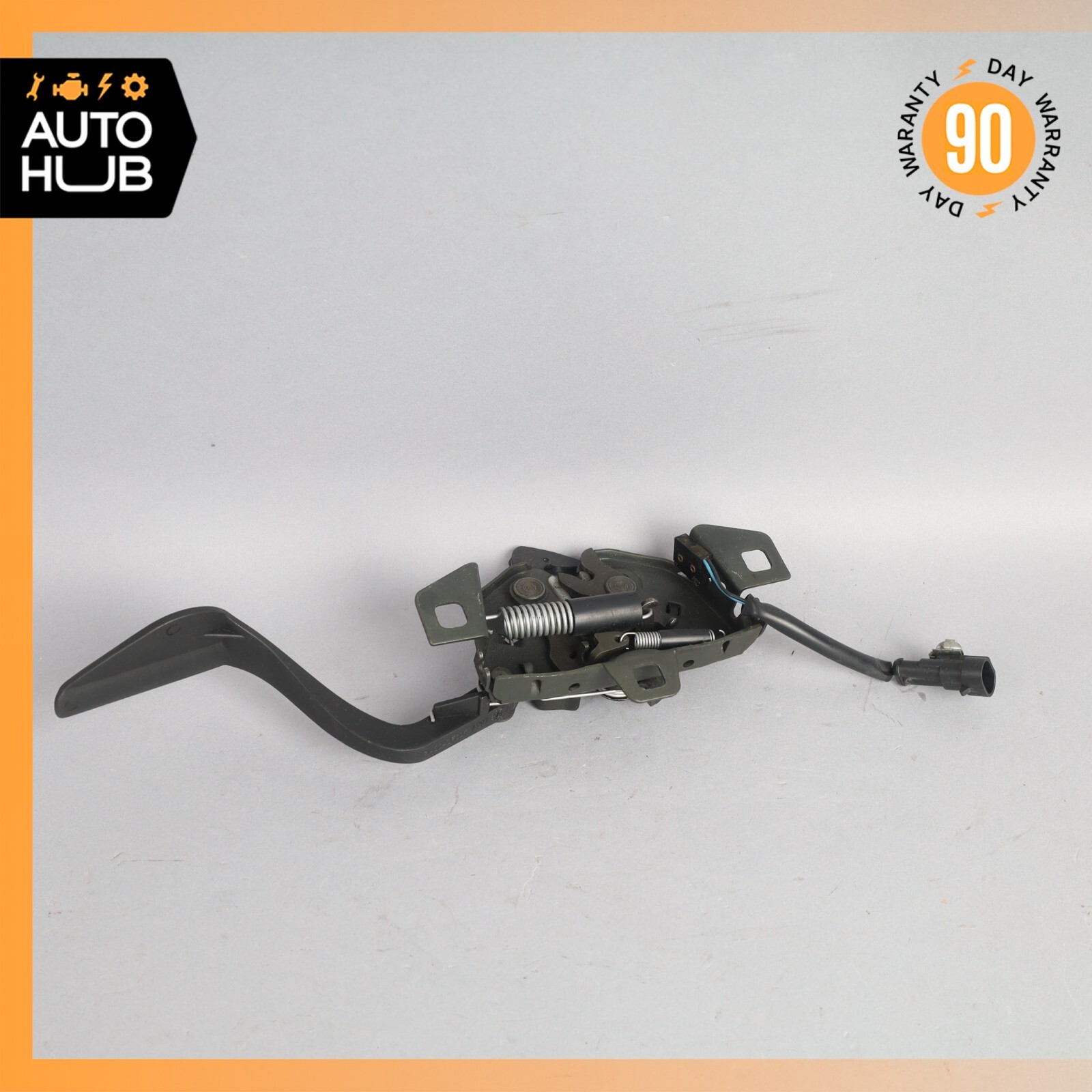 03-13 Maserati Quattroporte M139 S GT S Hood Safety Catch Lock Latch OEM