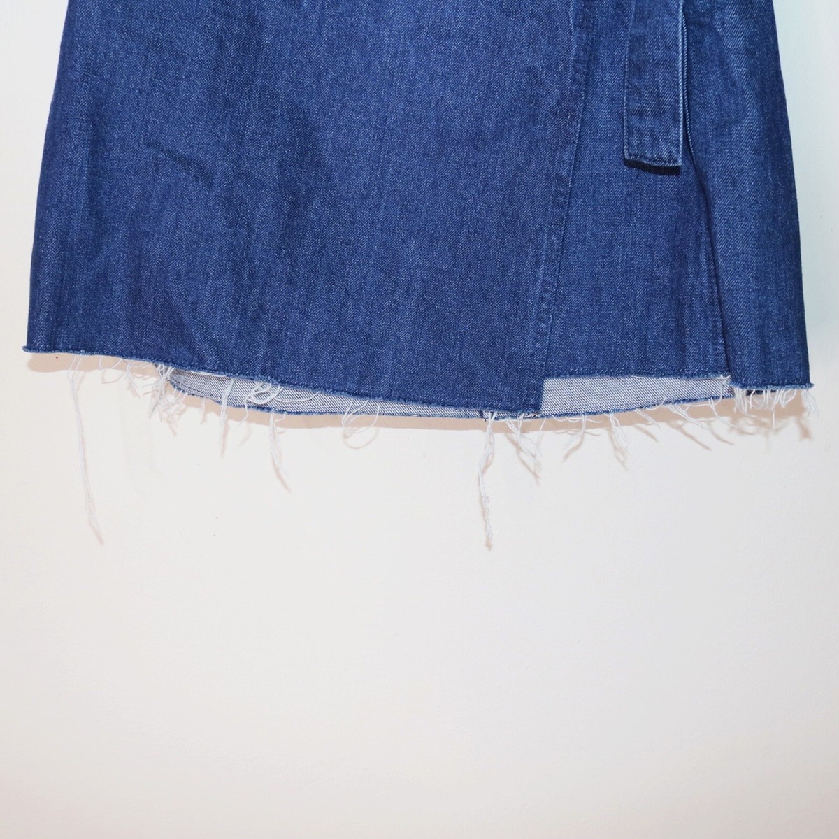NWT! Madewell Denim Raw-Hem Mini Wrap Skirt Size: 4 | eBay display picture 1