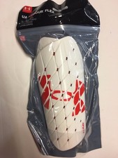 Under Armour Mens Armour Flex Shinguard, Whit...