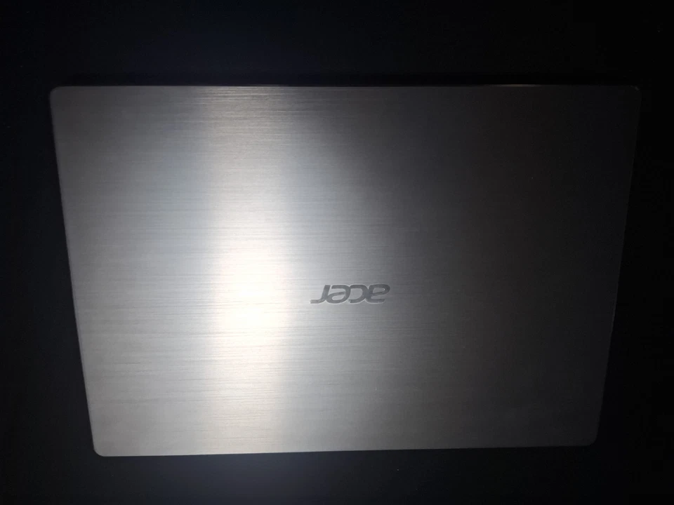 Acer Swift 3 SF314-41-R8HZ + Original Netzteil + Tasche & Maus von Fujitsu - Bild 3 von 4