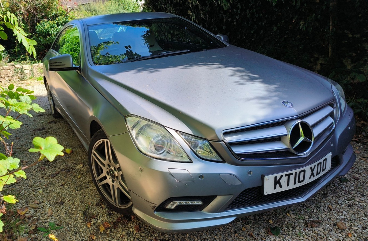 Mercedes-Benz E Class 3.5 E350 CGI V6 BlueEfficiency Sport Coupe Petrol AMG 2010