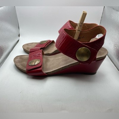 Taos Carousel 2 womens Red Wedge Sandals size EU 41