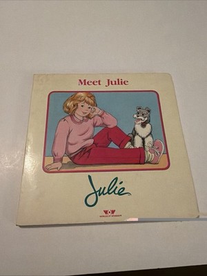 Vintage 1987 Julie Worlds of Wonder Interactive Activity Book Magic Spots WOW