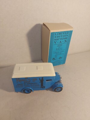 Limited Edition 1940s Diecast Boxed Souvenir Model Van - BK636 Kleeneze 