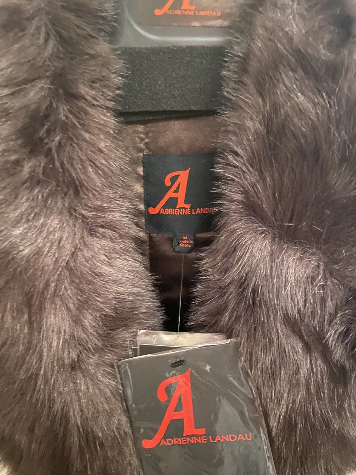 Nuevo Chaleco de Piel Sintética Adrienne Landau, Cebra Marrón con Cuello de Zorro Etiquetas Medianas Foto 2 de 4