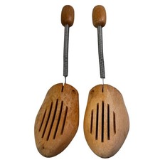 Vintage Womens Wooden Shoe Trees Adjustable Spring Loaded Western Germany Pair
