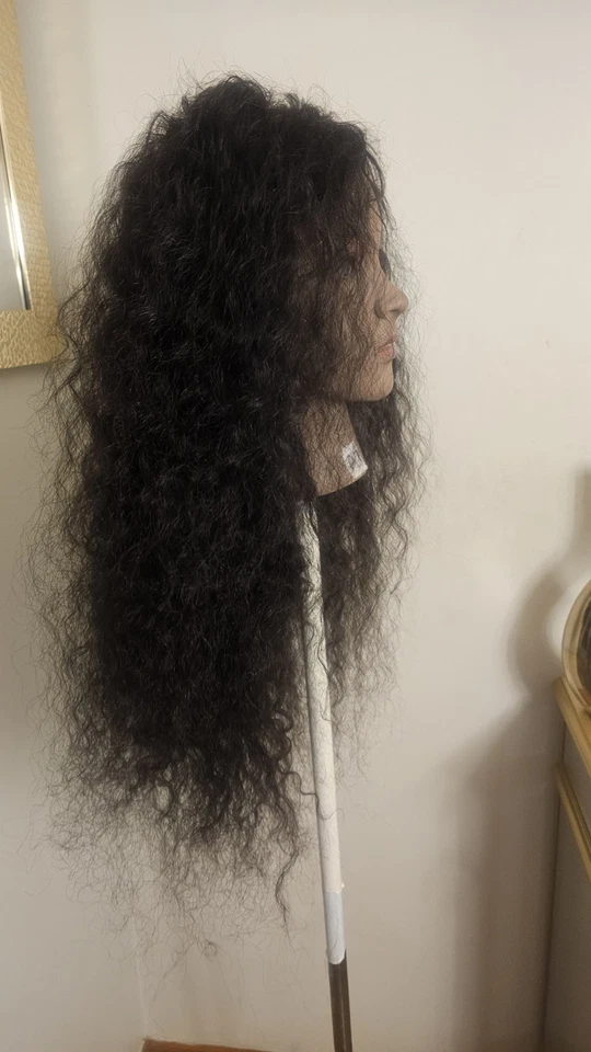Peluca de encaje de cabello humano 100 % virgen rizada negra superior regular de alta calidad 24 a 26"  Foto 3 de 4