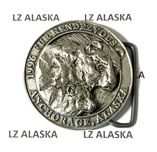 1996 FUR RENDEZUOUS PEWTER BELT BUCKLE ANCHORAGE ALASKA AK BEAR CUB