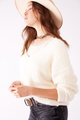 Sz XS ICING V-NECK PULLOVER SWEATER 