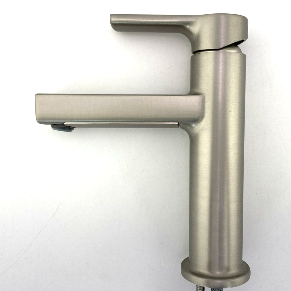 🆕 Moen 84627SRN Rinza 1Handle One Hole Bathroom Faucet Brushed