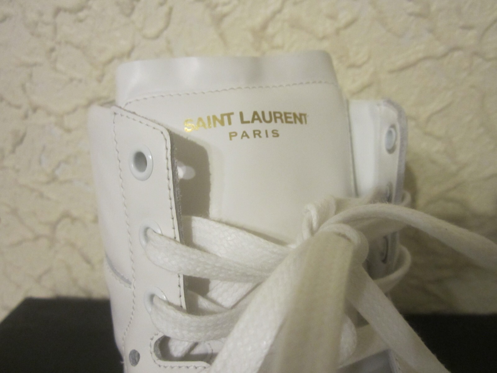 Sneakers alte Saint Laurent in pelle impreziosite da stelle