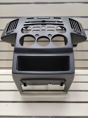  2006-2008 MITSUBISHI ENDEAVOR Dash Trim Central Radio Climate Bezel Black