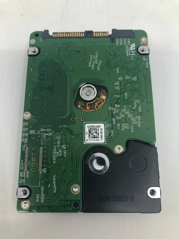 Dell 300GB 10k 2.5" 6Gps SAS Hard Drive WD3002BKTG-18E3DV0 0F9KW8 - Image 2 of 4