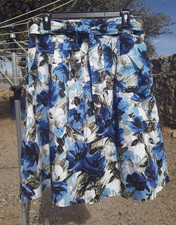 Cotton FLORAL Skirt Blue White BELTED 2 POCKETS  10 regular a-line New