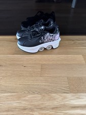 Schuhe mit Rollen Sportschuhe mit Rollen für...
