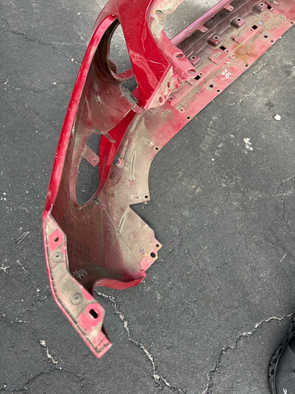 2013 2014 2015 2016 2017 Maserati Granturismo MC Front bumper cover OEM 84814300