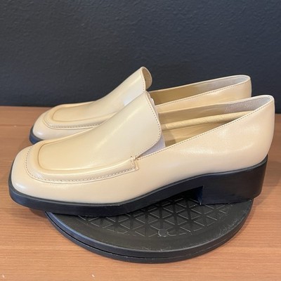 Vince. Women s Ivory Macadamia Doris Slip On Square Toe Penny Loafers Size 9M