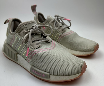 Adidas NMD_R1 Bliss Pink Womens Size 6 GW9473 Shoes Beige Pink