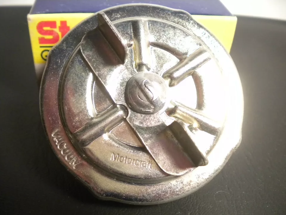 Tapa del tanque de combustible Lincoln Continental 1971-80 Stant G-720 Motorcraft OEM NOS Foto 2 de 3