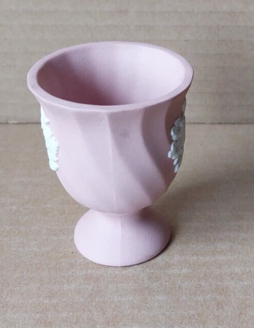 Wedgwood PINK Jasper FLORAL TWISTED Egg Cup